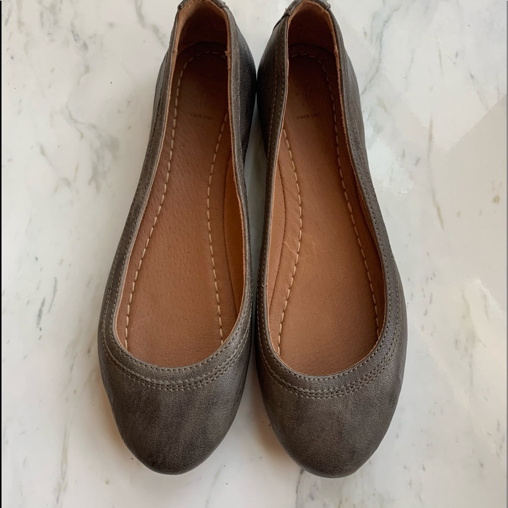 Frye gray leather flats